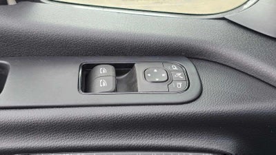 2026 Mercedes-Benz Sprinter 2500 Standard Roof I4 Diesel HO 144 AWD