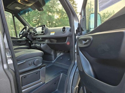 2025 Mercedes-Benz Sprinter Cargo Van 2500 Standard Roof I4 Diesel HO 144 AWD
