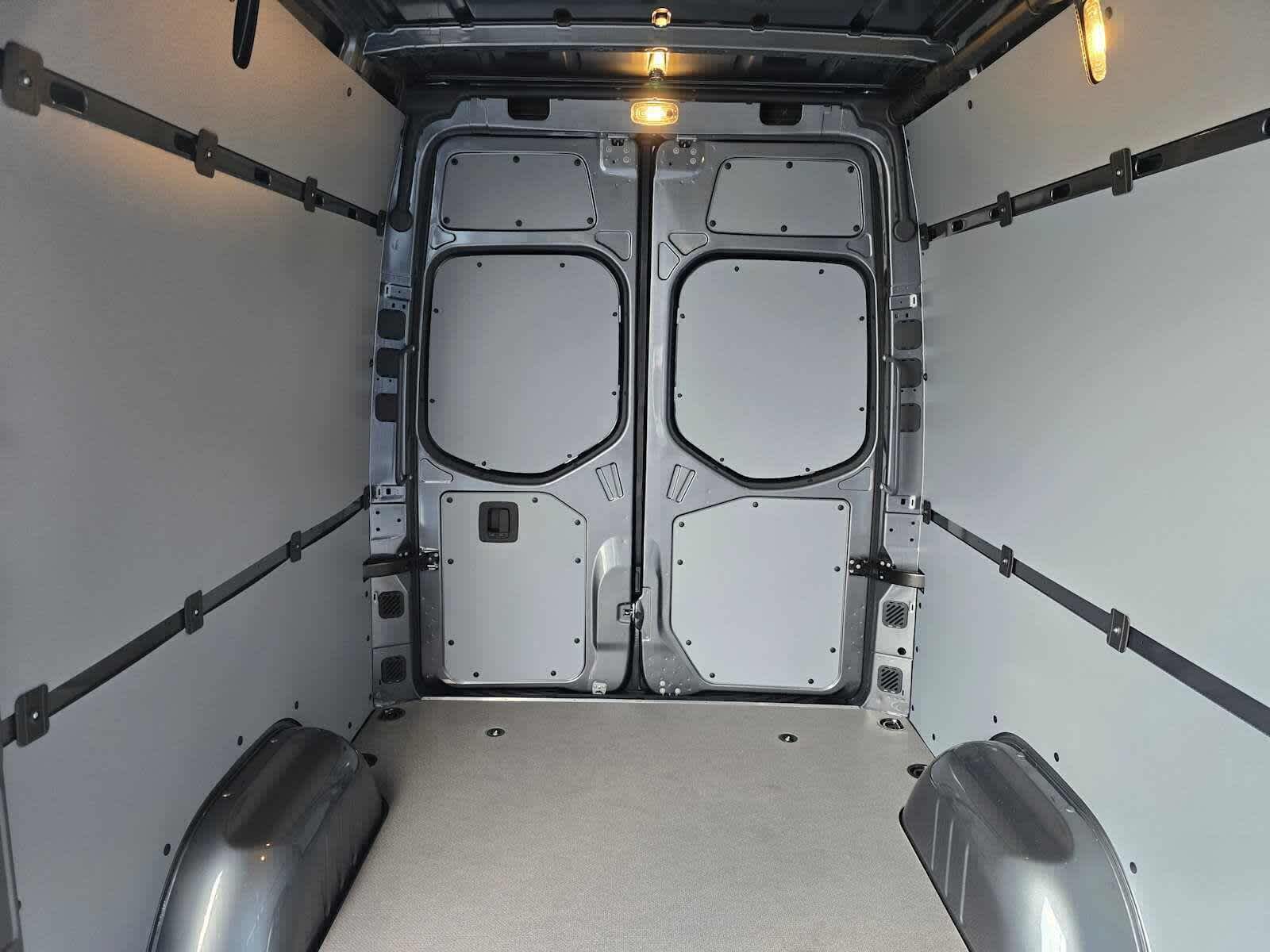 2025 Mercedes-Benz Sprinter Cargo Van 2500 Standard Roof I4 Diesel HO 144 AWD