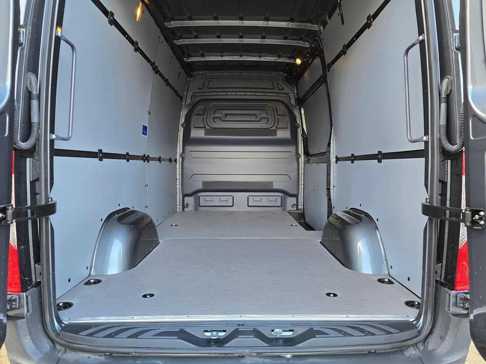 2025 Mercedes-Benz Sprinter Cargo Van 2500 Standard Roof I4 Diesel HO 144 AWD