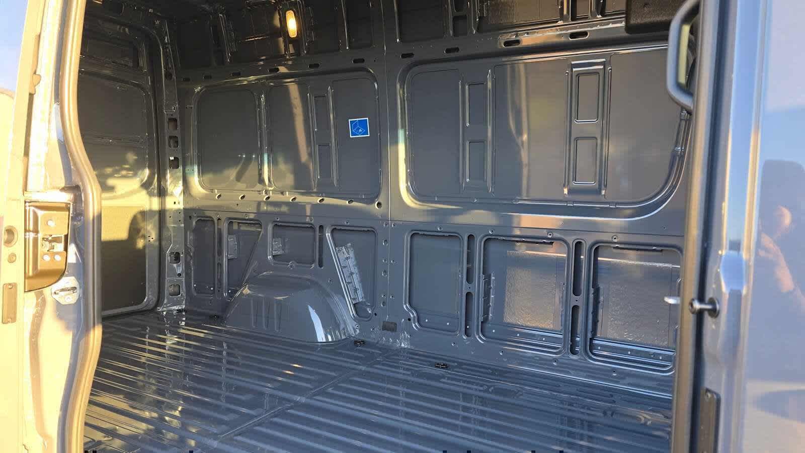 2026 Mercedes-Benz Sprinter 2500 Standard Roof I4 Diesel HO 144 AWD
