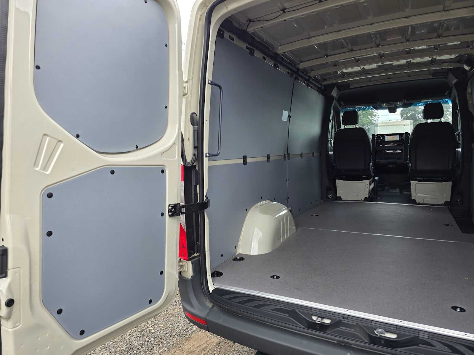 2025 Mercedes-Benz Sprinter Cargo Van 2500 Standard Roof I4 Diesel HO 144 AWD
