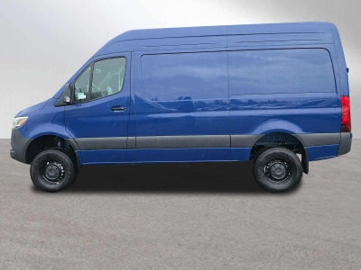 2026 Mercedes-Benz Sprinter 2500 Standard Roof I4 Diesel HO 144 AWD