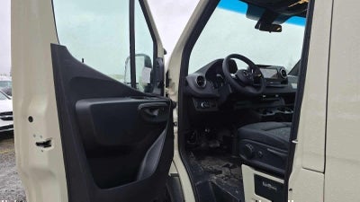 2026 Mercedes-Benz Sprinter 2500 Standard Roof I4 Diesel HO 144 AWD