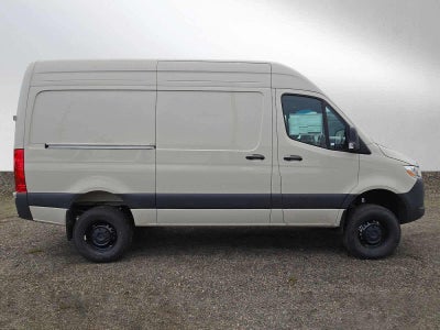 2026 Mercedes-Benz Sprinter 2500 Standard Roof I4 Diesel HO 144" AWD