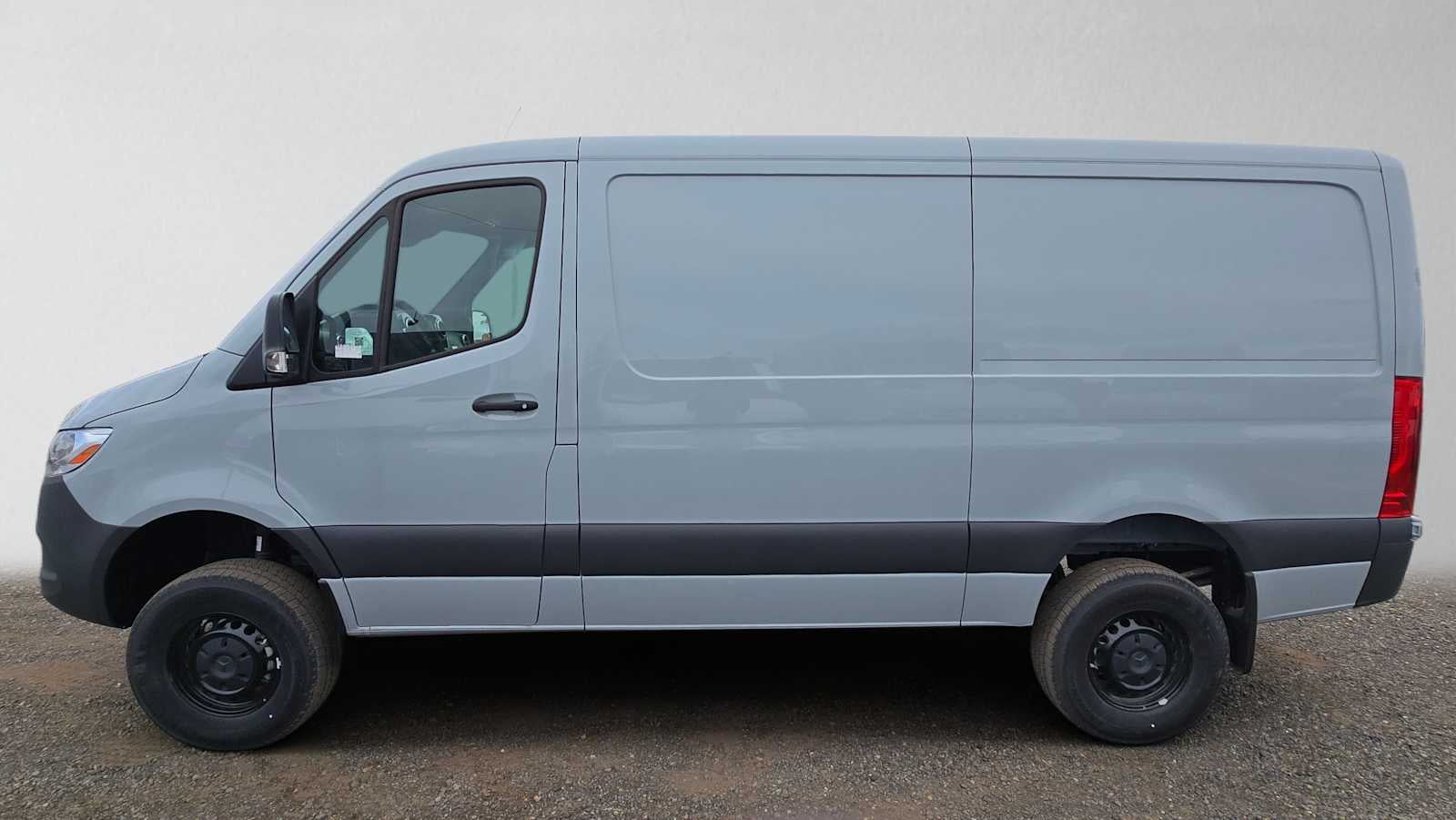 2025 Mercedes-Benz Sprinter Cargo Van 2500 Standard Roof I4 Diesel HO 144 AWD
