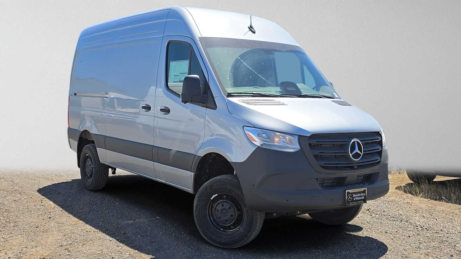 2025 Mercedes-Benz Sprinter Cargo Van 2500 Standard Roof I4 Diesel HO 144 AWD