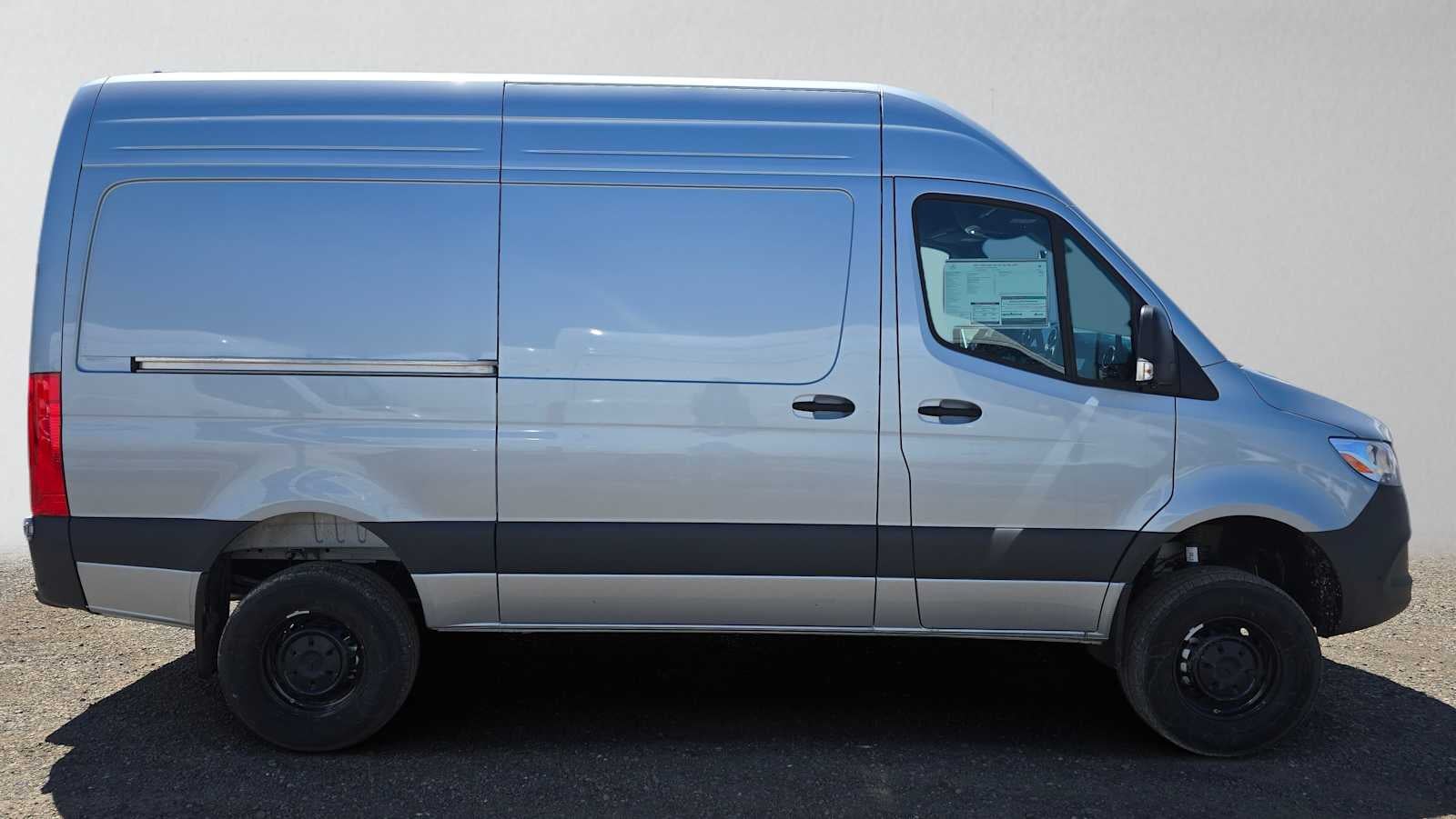 2025 Mercedes-Benz Sprinter Cargo Van 2500 Standard Roof I4 Diesel HO 144 AWD