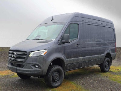 2026 Mercedes-Benz Sprinter 2500 Standard Roof I4 Diesel HO 144 AWD