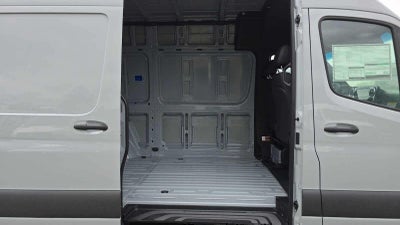 2026 Mercedes-Benz Sprinter 2500 Standard Roof I4 Diesel HO 144" AWD