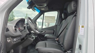 2026 Mercedes-Benz Sprinter 2500 Standard Roof I4 Diesel HO 144" AWD