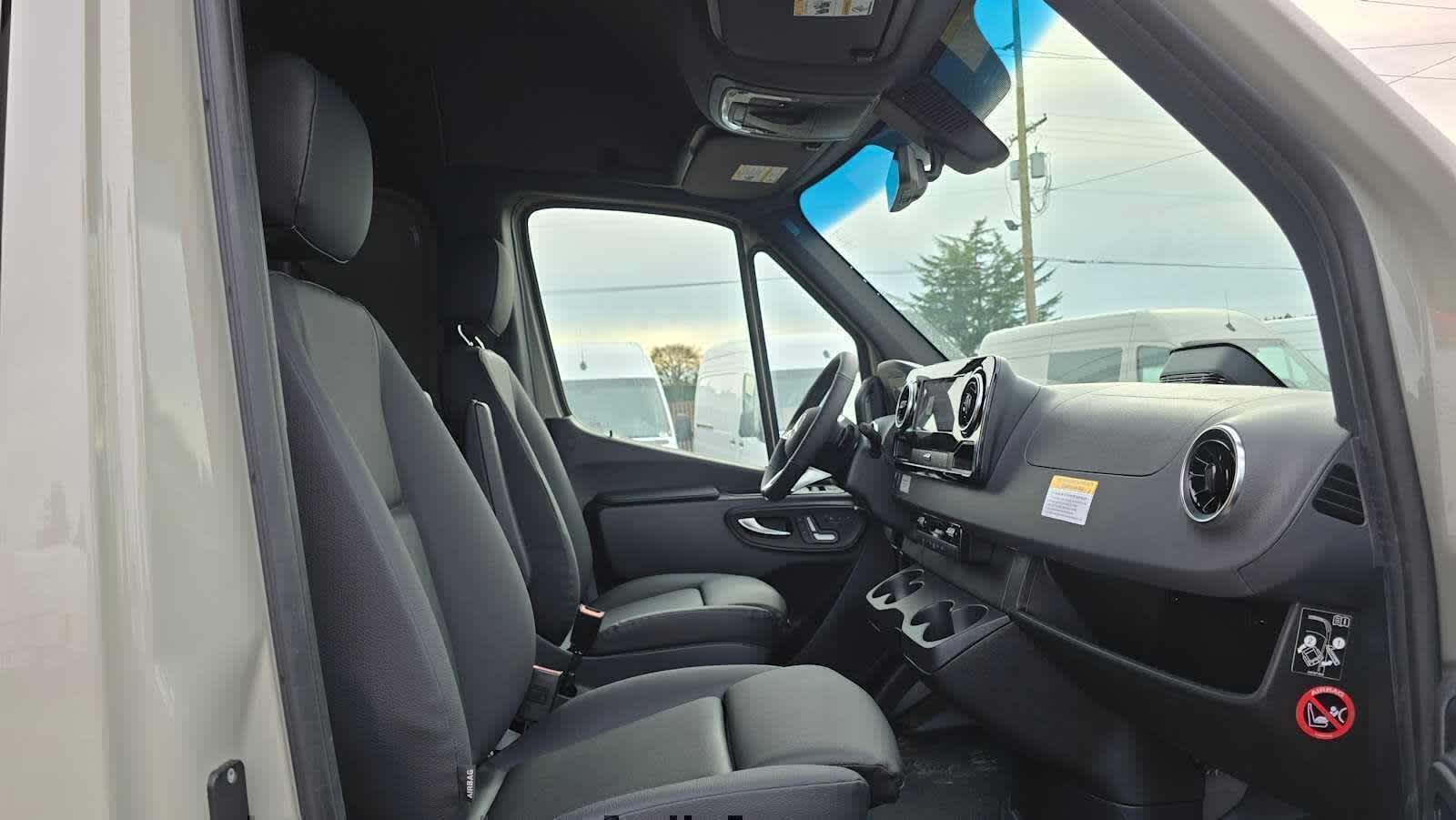 2026 Mercedes-Benz Sprinter 2500 Standard Roof I4 Diesel HO 144" AWD