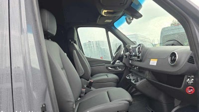 2026 Mercedes-Benz Sprinter 2500 High Roof I4 Diesel HO 170 AWD