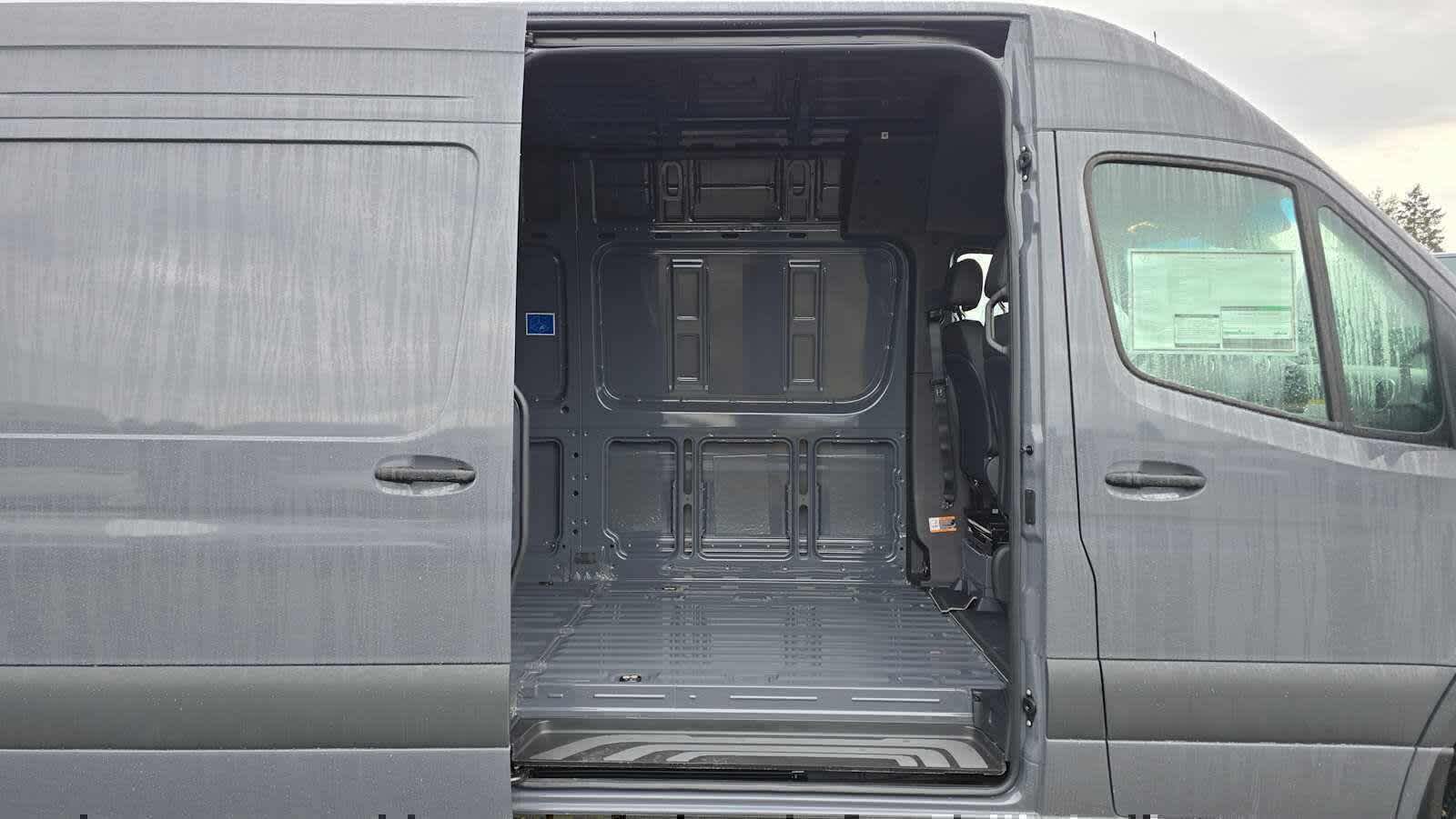 2026 Mercedes-Benz Sprinter 2500 High Roof I4 Diesel HO 170 AWD