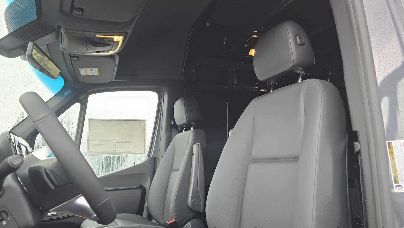 2026 Mercedes-Benz Sprinter 2500 High Roof I4 Diesel HO 170 AWD