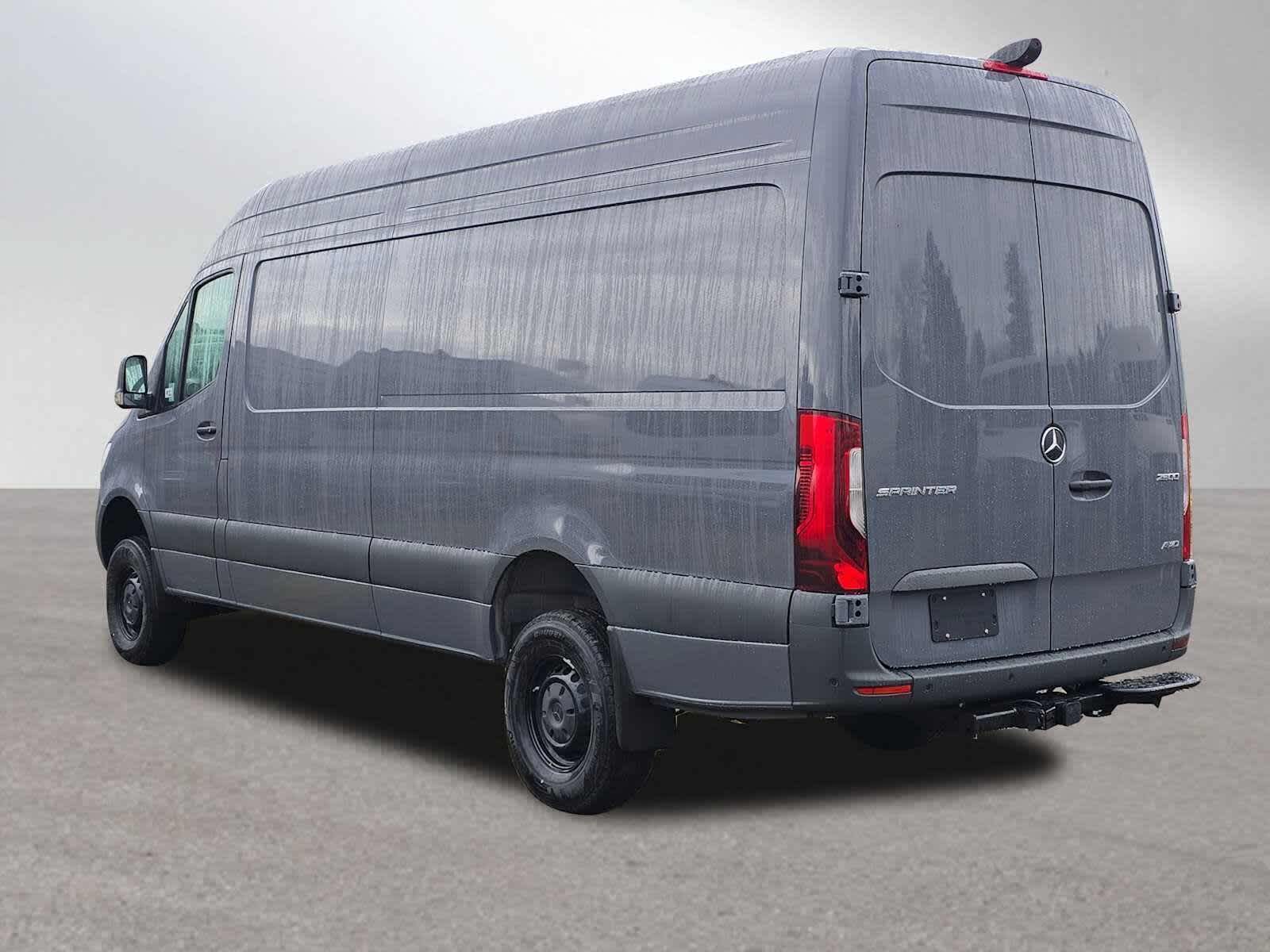 2026 Mercedes-Benz Sprinter 2500 High Roof I4 Diesel HO 170 AWD