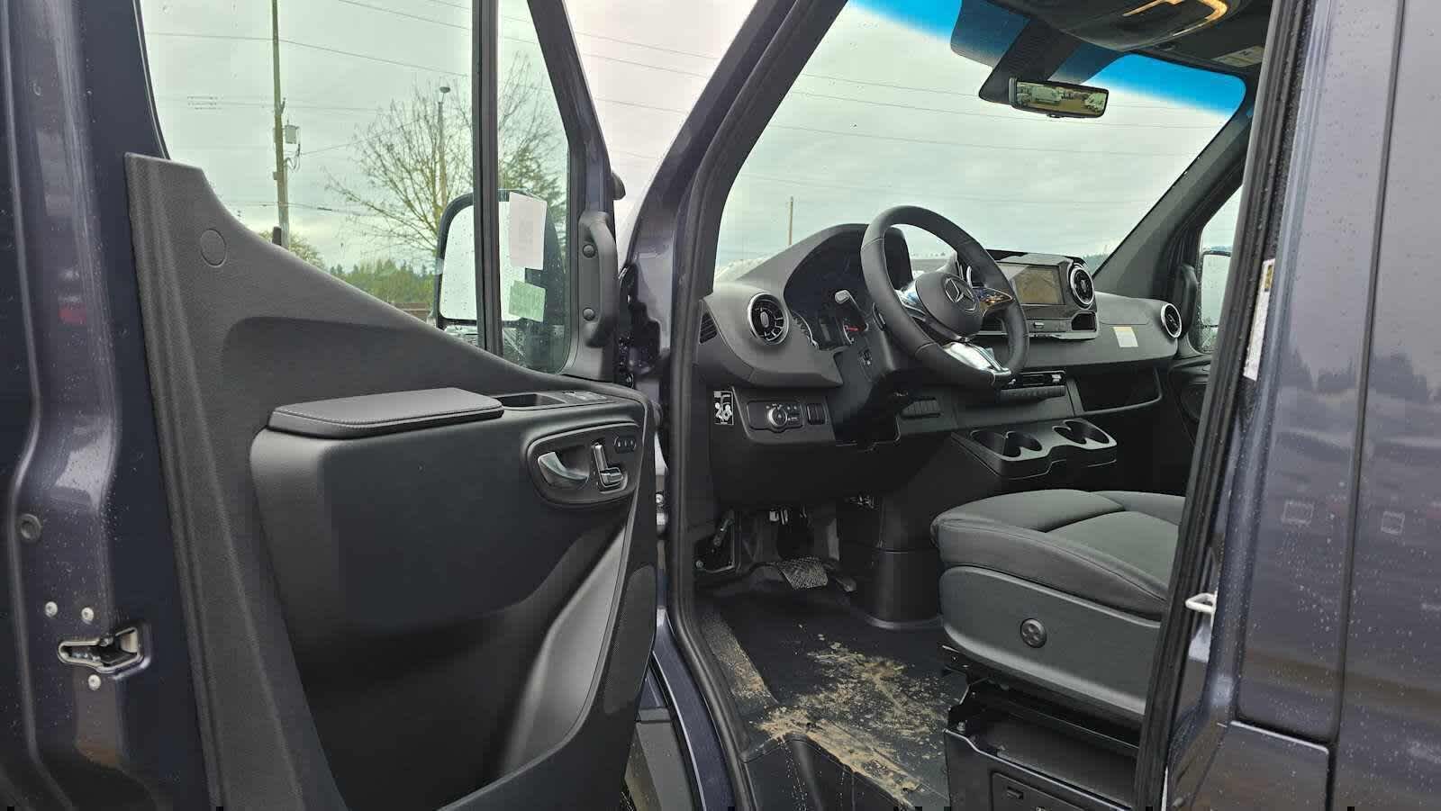 2026 Mercedes-Benz Sprinter 2500 High Roof I4 Diesel HO 170" AWD