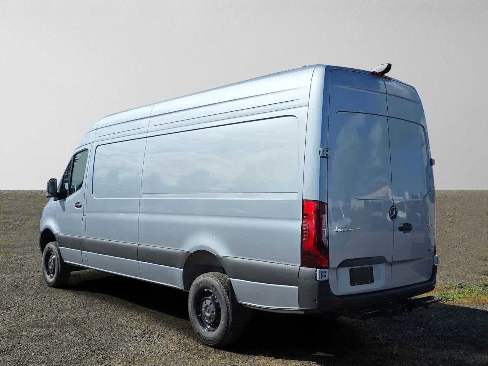 2026 Mercedes-Benz Sprinter 2500 High Roof I4 Diesel HO 170 AWD