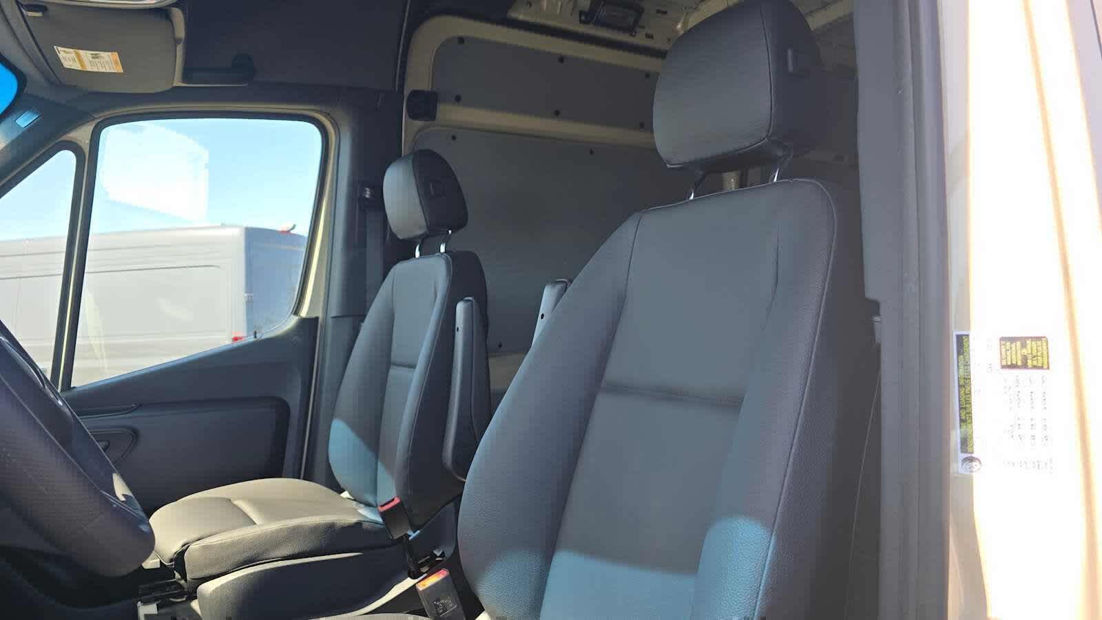 2025 Mercedes-Benz Sprinter Cargo Van 2500 High Roof I4 Diesel HO 170 AWD