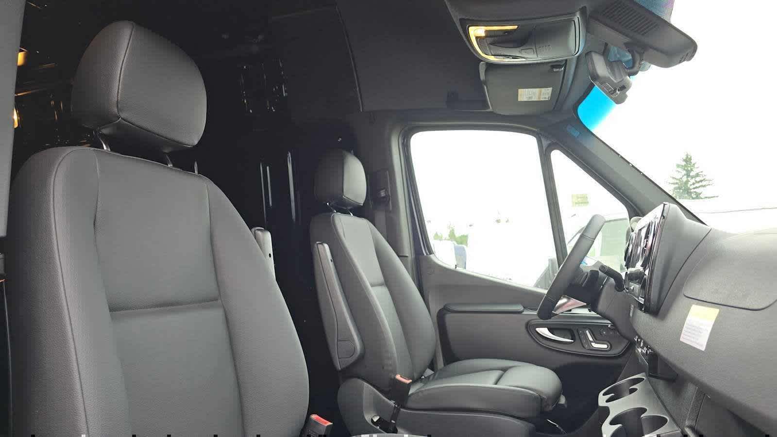 2026 Mercedes-Benz Sprinter 2500 High Roof I4 Diesel HO 170 AWD