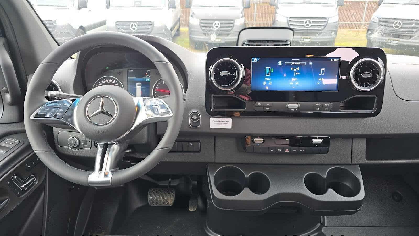 2026 Mercedes-Benz Sprinter 2500 High Roof I4 Diesel HO 170 AWD