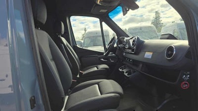 2026 Mercedes-Benz Sprinter 2500 High Roof I4 Diesel HO 170 AWD
