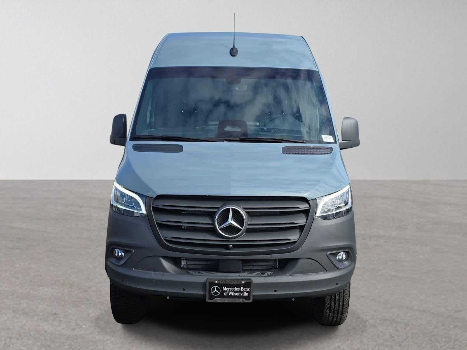 2026 Mercedes-Benz Sprinter 2500 High Roof I4 Diesel HO 170 AWD