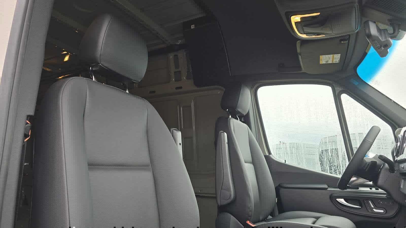 2026 Mercedes-Benz Sprinter 2500 High Roof I4 Diesel HO 170 AWD
