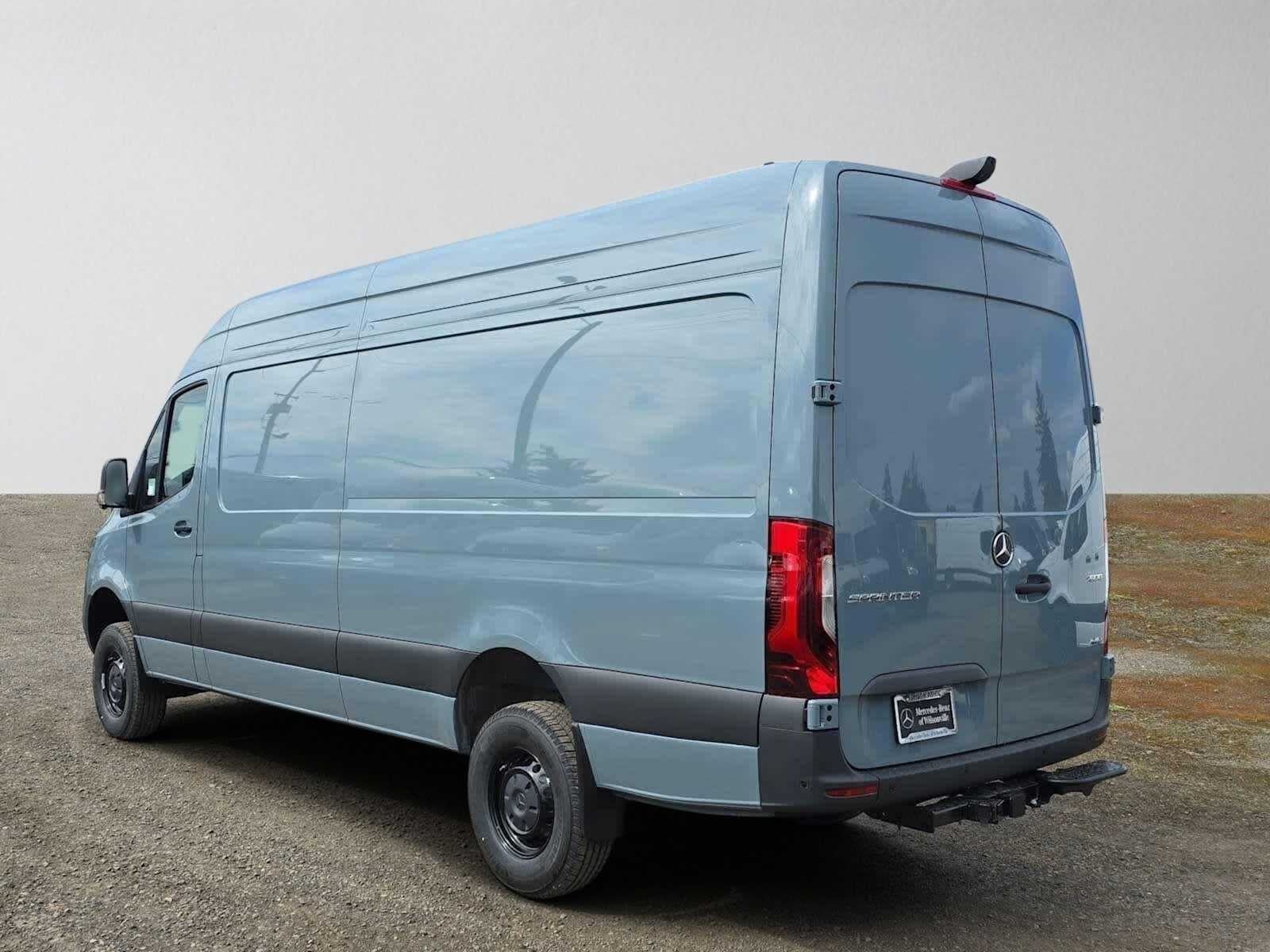2026 Mercedes-Benz Sprinter 2500 High Roof I4 Diesel HO 170 AWD