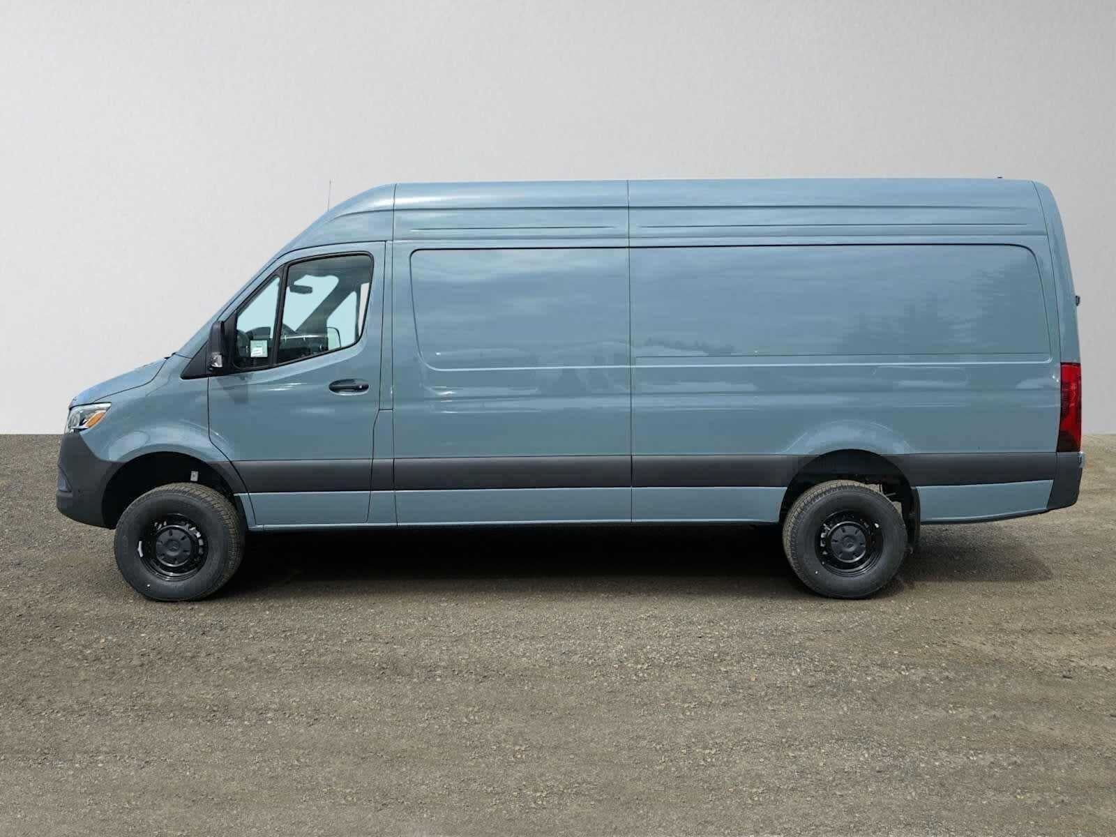 2026 Mercedes-Benz Sprinter 2500 High Roof I4 Diesel HO 170 AWD
