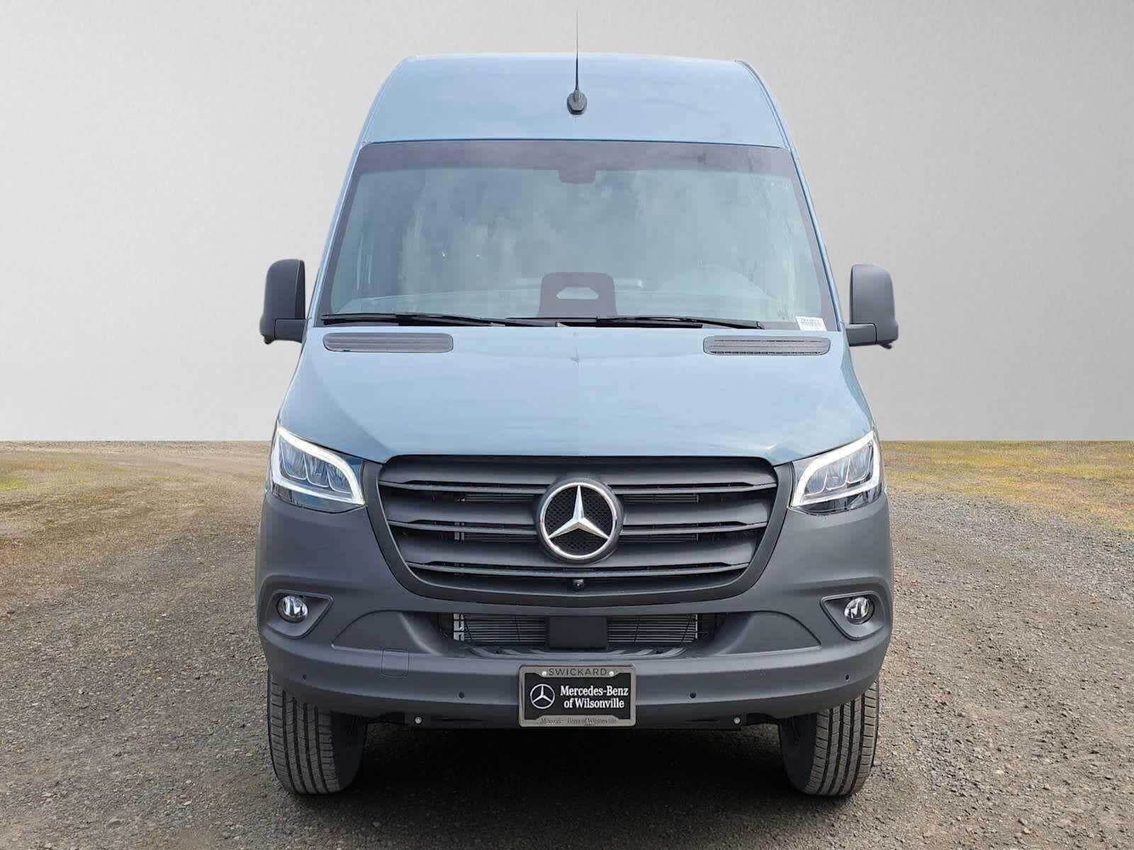 2026 Mercedes-Benz Sprinter 2500 High Roof I4 Diesel HO 170 AWD