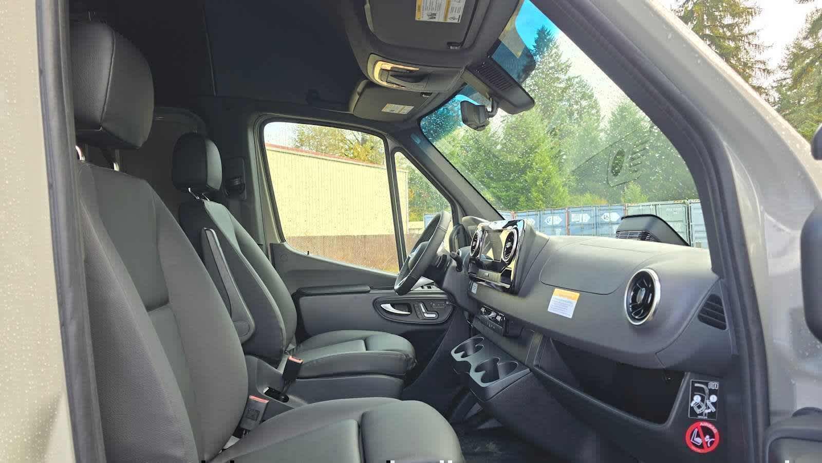 2026 Mercedes-Benz Sprinter 2500 High Roof I4 Diesel HO 170 AWD