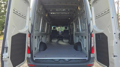 2026 Mercedes-Benz Sprinter 2500 High Roof I4 Diesel HO 170 AWD