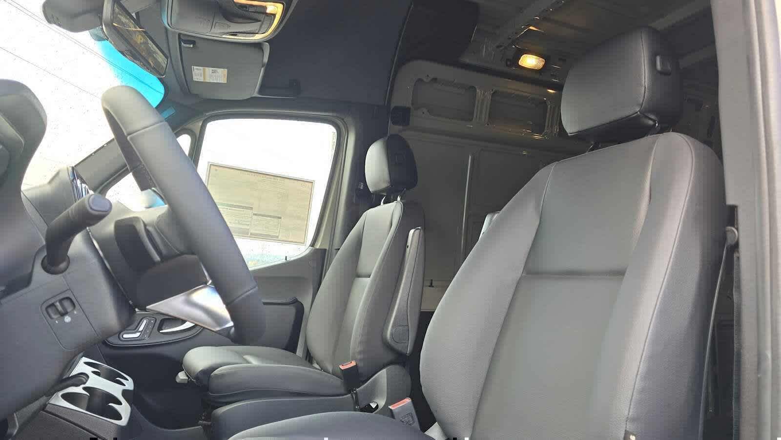 2026 Mercedes-Benz Sprinter 2500 High Roof I4 Diesel HO 170 AWD