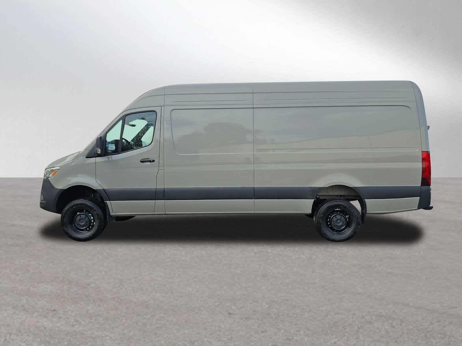 2026 Mercedes-Benz Sprinter 2500 High Roof I4 Diesel HO 170 AWD