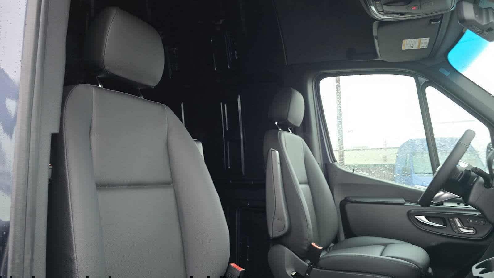 2026 Mercedes-Benz Sprinter 2500 High Roof I4 Diesel HO 170 AWD