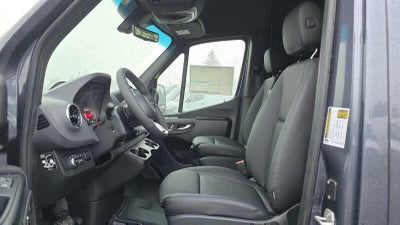 2026 Mercedes-Benz Sprinter 2500 High Roof I4 Diesel HO 170 AWD