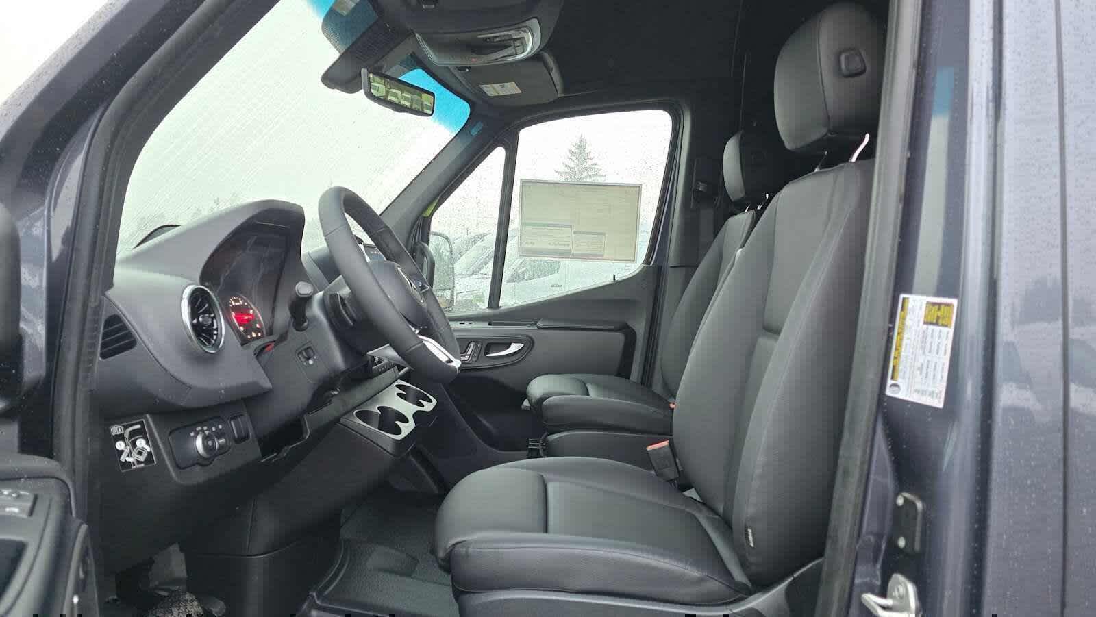 2026 Mercedes-Benz Sprinter 2500 High Roof I4 Diesel HO 170 AWD