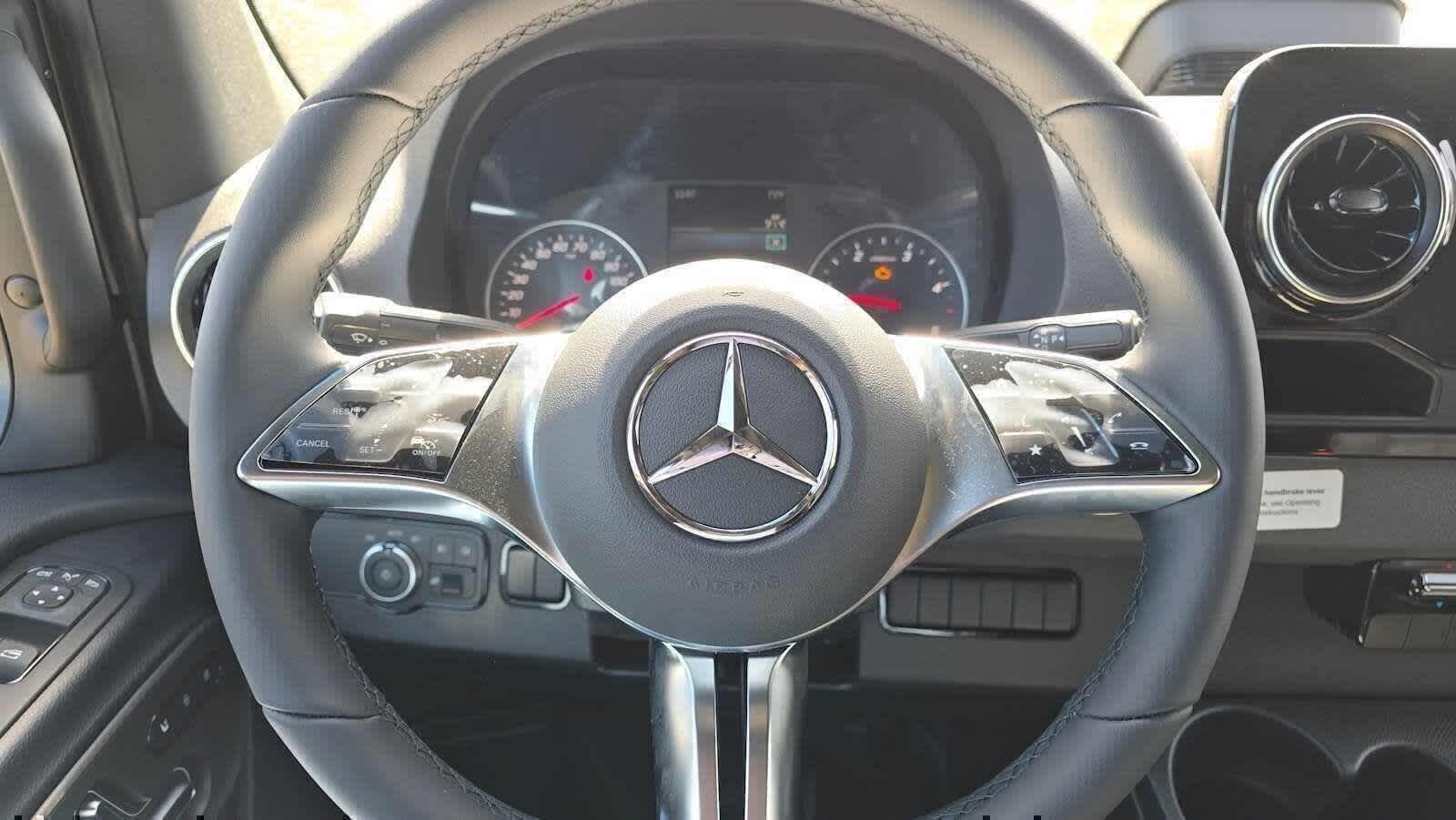 2026 Mercedes-Benz Sprinter 2500 High Roof I4 Diesel HO 170 AWD