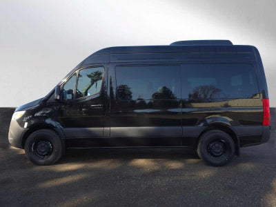 2025 Mercedes-Benz Sprinter Passenger Van 2500 Standard Roof I4 Diesel 144" RWD