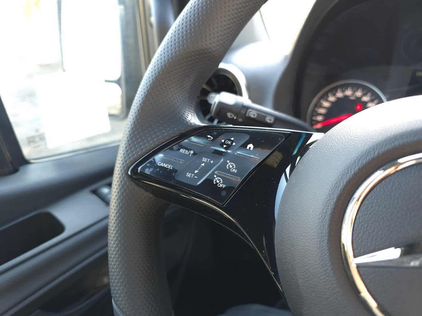 2025 Mercedes-Benz Sprinter Passenger Van 2500 Standard Roof I4 Diesel 144" RWD