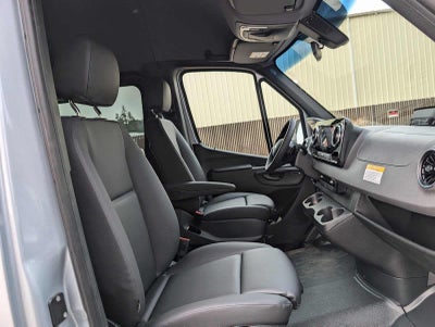 2025 Mercedes-Benz Sprinter 2500 Standard Roof I4 Diesel 144" RWD