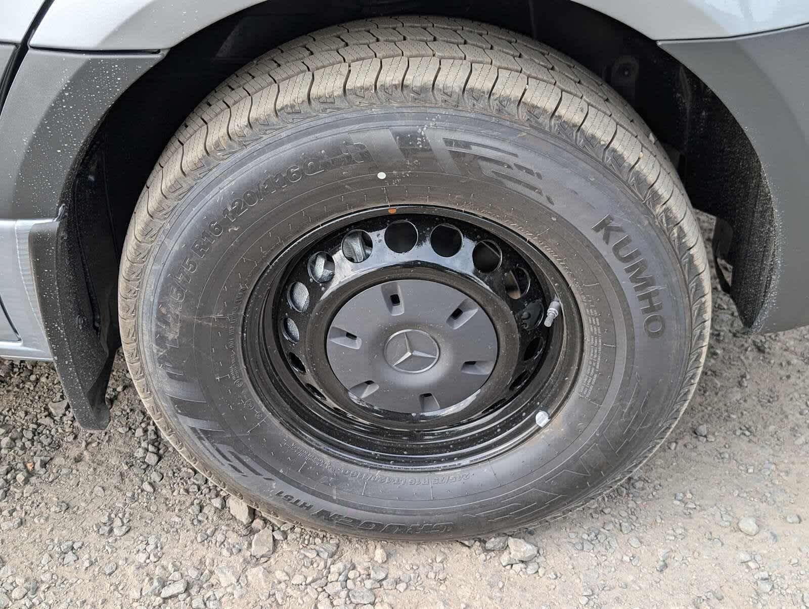 2025 Mercedes-Benz Sprinter 2500 Standard Roof I4 Diesel 144" RWD