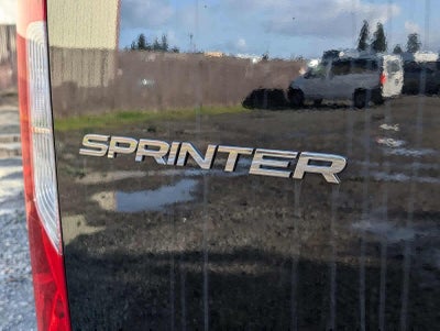 2025 Mercedes-Benz Sprinter Passenger Van 2500 Standard Roof I4 Diesel 144 RWD