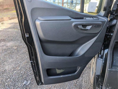 2025 Mercedes-Benz Sprinter Passenger Van 2500 Standard Roof I4 Diesel 144 RWD