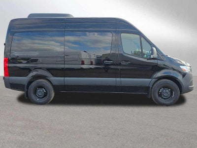 2025 Mercedes-Benz Sprinter Passenger Van 2500 Standard Roof I4 Diesel HO 144 RWD