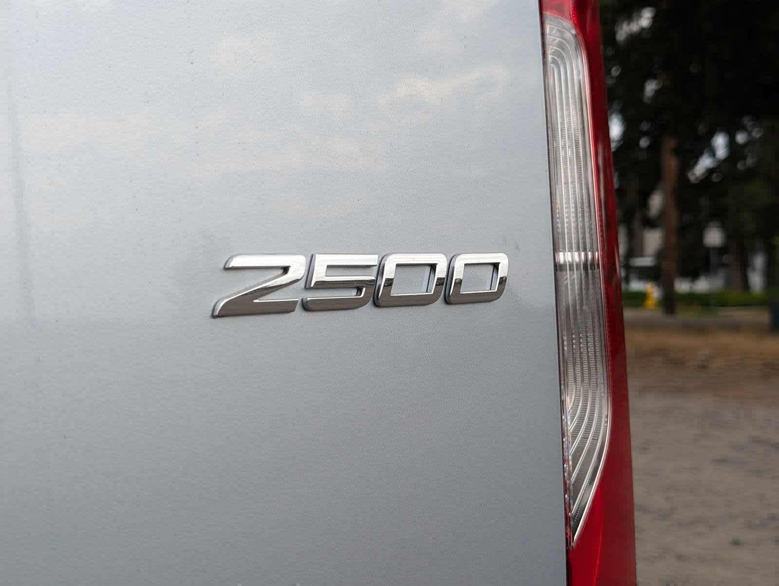 2025 Mercedes-Benz Sprinter Passenger Van 2500 Standard Roof I4 Diesel HO 144" RWD