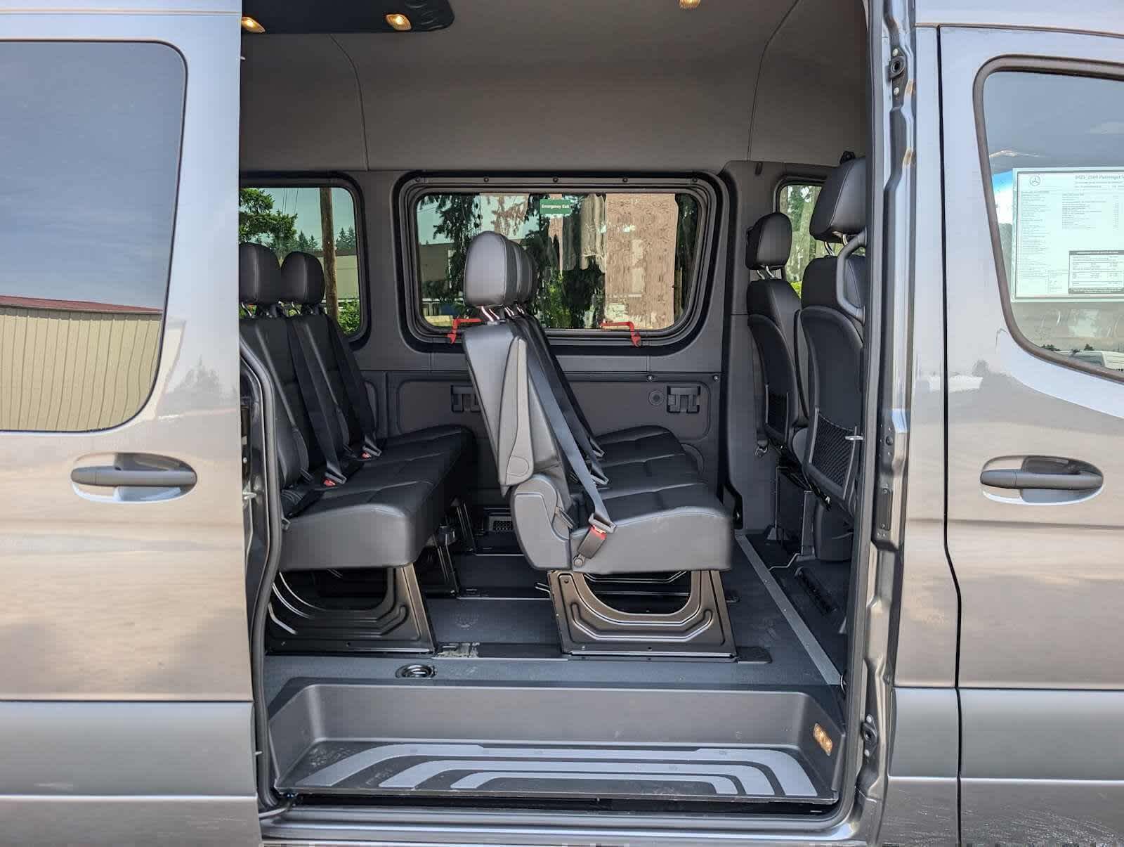 2025 Mercedes-Benz Sprinter Passenger Van 2500 Standard Roof I4 Diesel HO 144" RWD