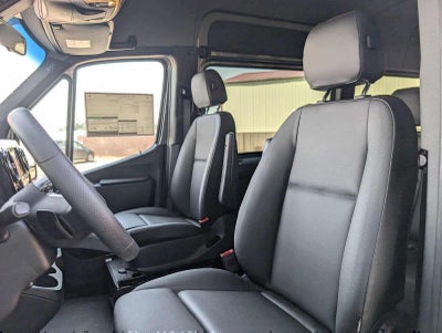 2025 Mercedes-Benz Sprinter Passenger Van 2500 Standard Roof I4 Diesel HO 144" RWD