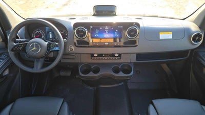 2025 Mercedes-Benz Sprinter Passenger Van 2500 Standard Roof I4 Diesel HO 144 RWD